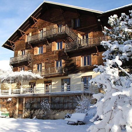 Le Vieux Chalet Bed and Breakfast Embrun Eksteriør billede